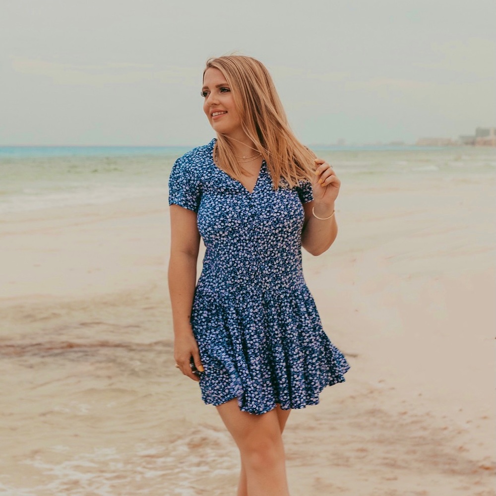 Blue dress